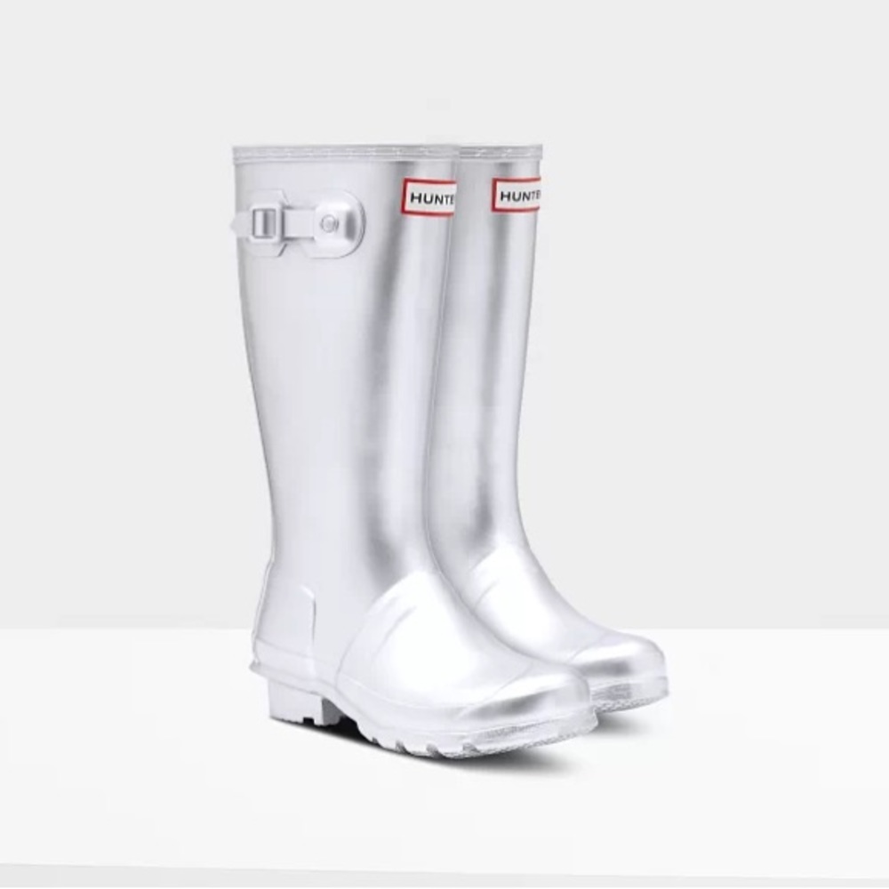Kids Hunter metallic silver long rain boots, size 2 girls - size 1 for boys